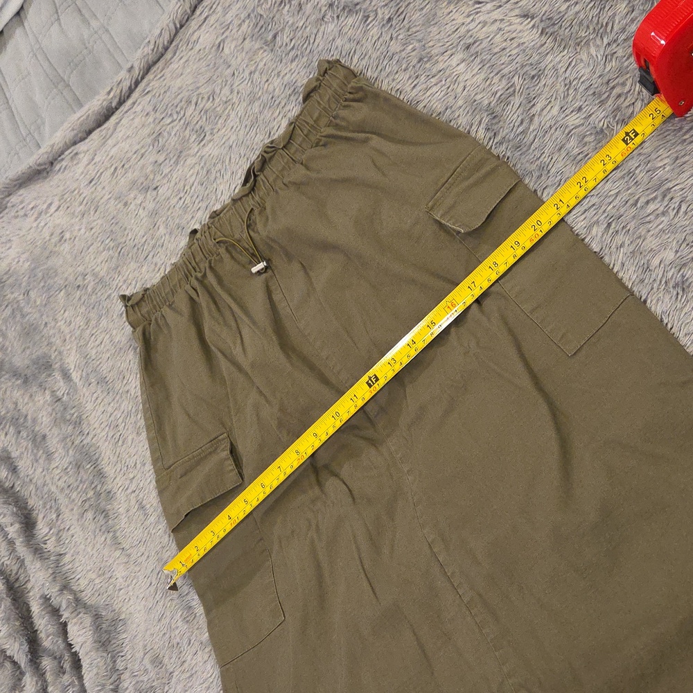 Rachel Zoe Olive Midi Cargo Skirt Size L! - Picture 7 of 8